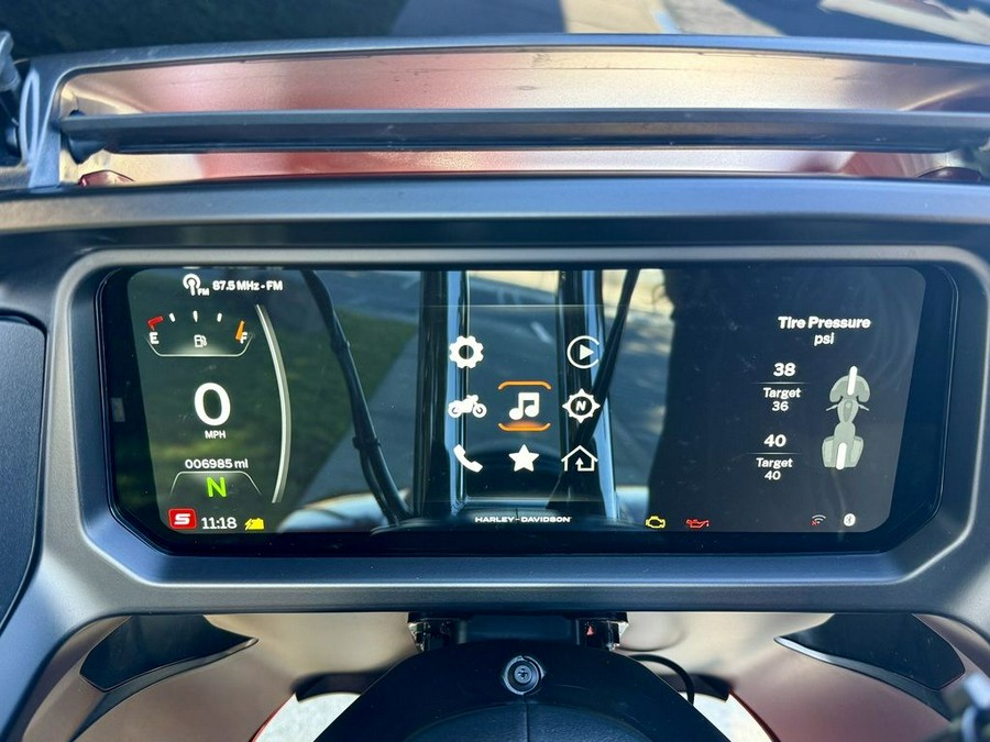 2024 Harley-Davidson® FLTRX - Road Glide®