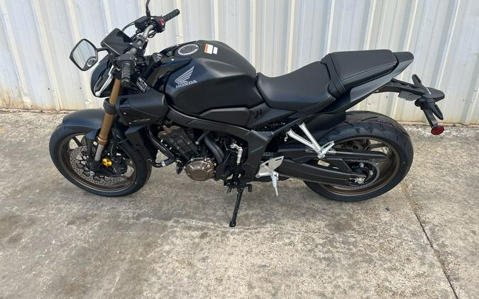 2026 Honda CB650R E-Clutch