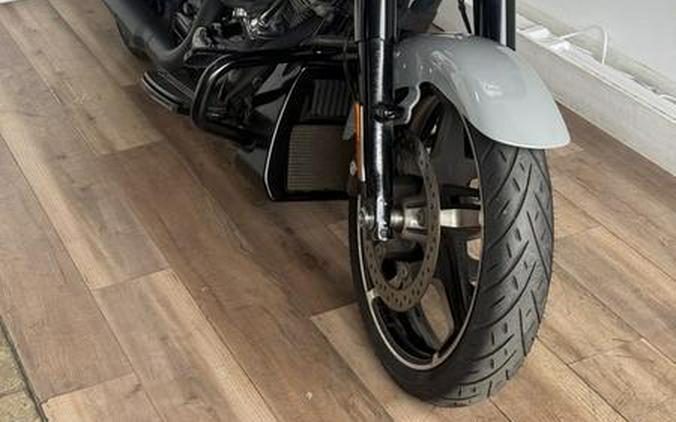 2024 Harley-Davidson® FLTRX - Road Glide®