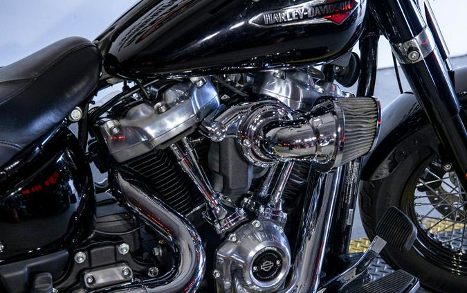 2019 Harley-Davidson® FLSL - Softail® Softail Slim®