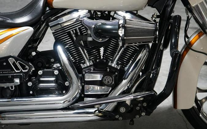 2014 Harley-Davidson® FLHXS - Street Glide® Special