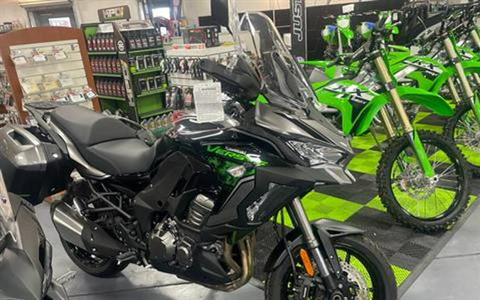 2023 Kawasaki Versys 1000 SE LT+