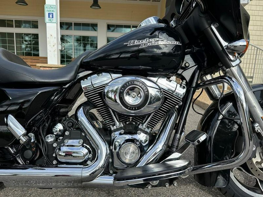 2011 Harley-Davidson® FLHX - Street Glide®