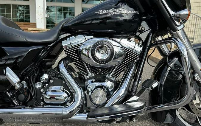 2011 Harley-Davidson® FLHX - Street Glide®