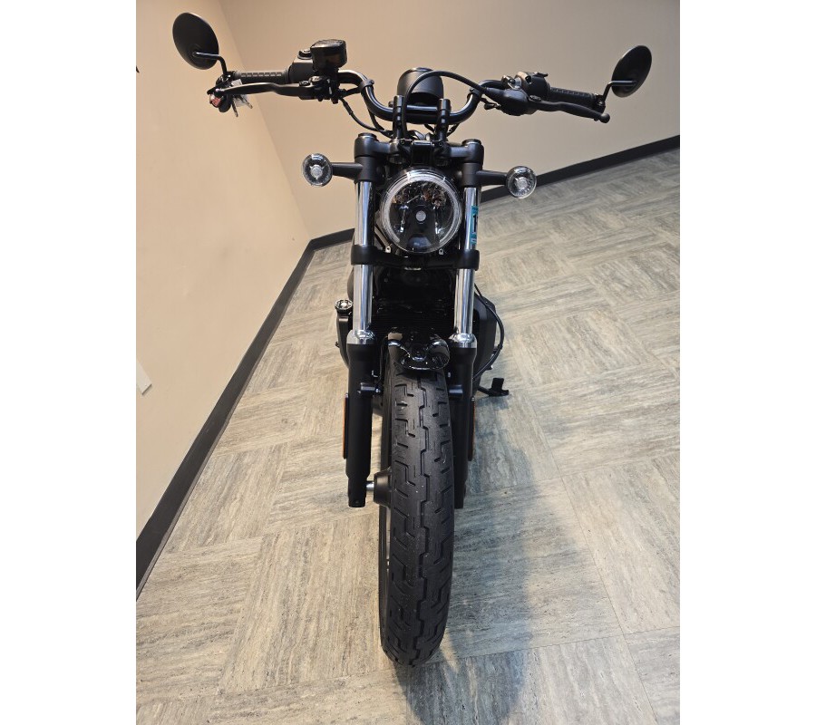 2025 Harley-Davidson® Nightster® Vivid Black RH975