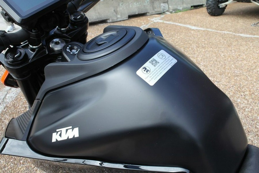 2026 KTM 250 Duke
