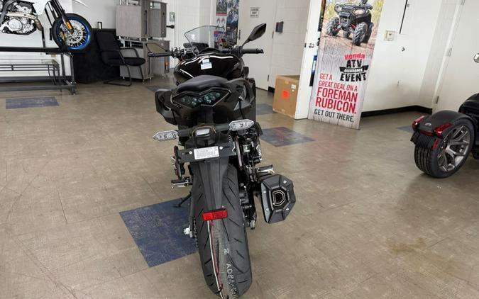 2025 Kawasaki Ninja® 1100SX