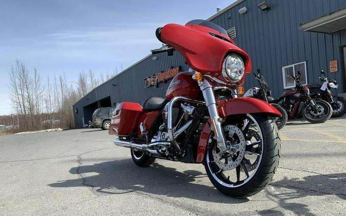 2023 Harley-Davidson® FLHX - Street Glide®