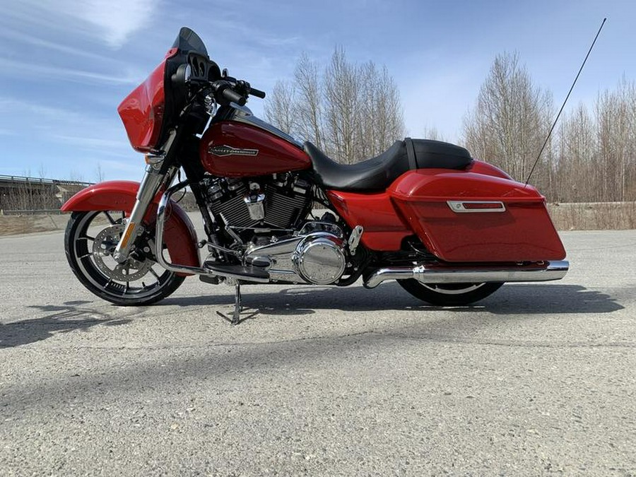 2023 Harley-Davidson® FLHX - Street Glide®