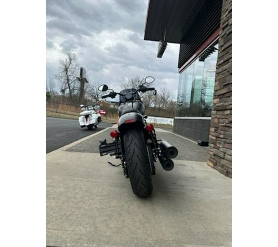 2024 Indian Sport Chief Black Smoke