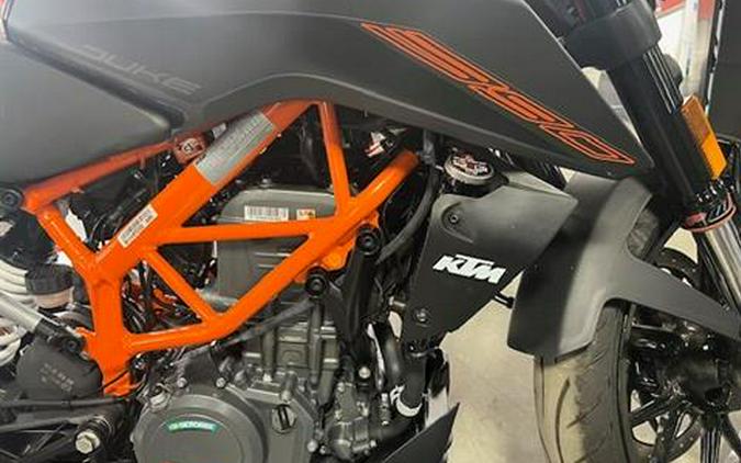 2023 KTM 390 Duke