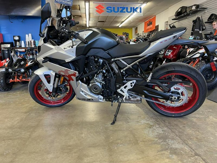 2024 Suzuki GSX-8R