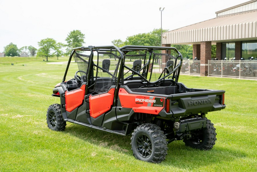 2023 Honda Pioneer 1000-6 Deluxe Crew