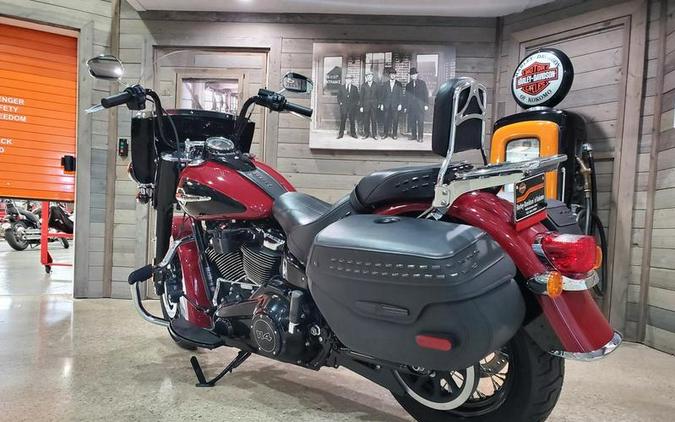 2020 Harley-Davidson® FLHCS - Heritage Classic 114