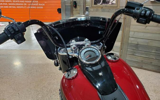 2020 Harley-Davidson® FLHCS - Heritage Classic 114