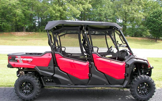 2024 Honda Pioneer 1000-6 Deluxe Crew