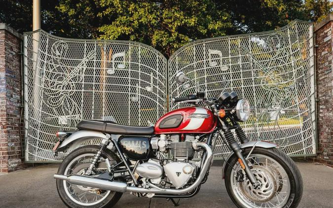 2025 Triumph BONNEVILLE T120 ELVIS EDITION