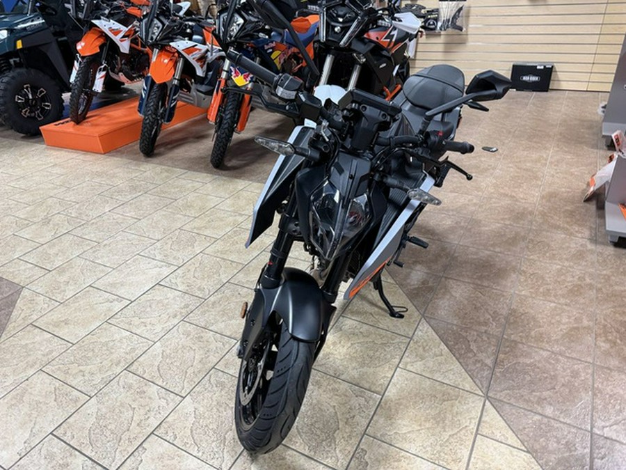 2026 KTM Duke 250
