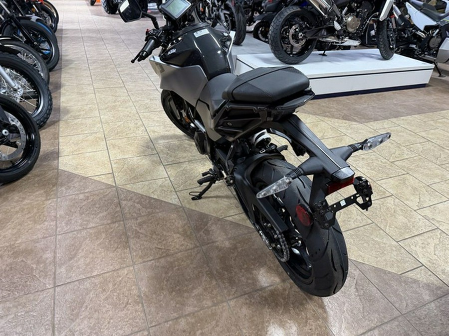 2026 KTM Duke 250