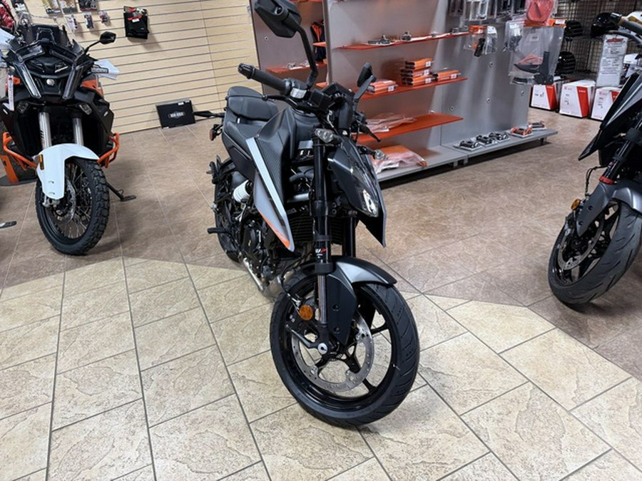 2026 KTM Duke 250