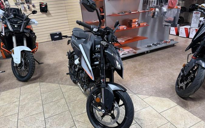 2026 KTM Duke 250