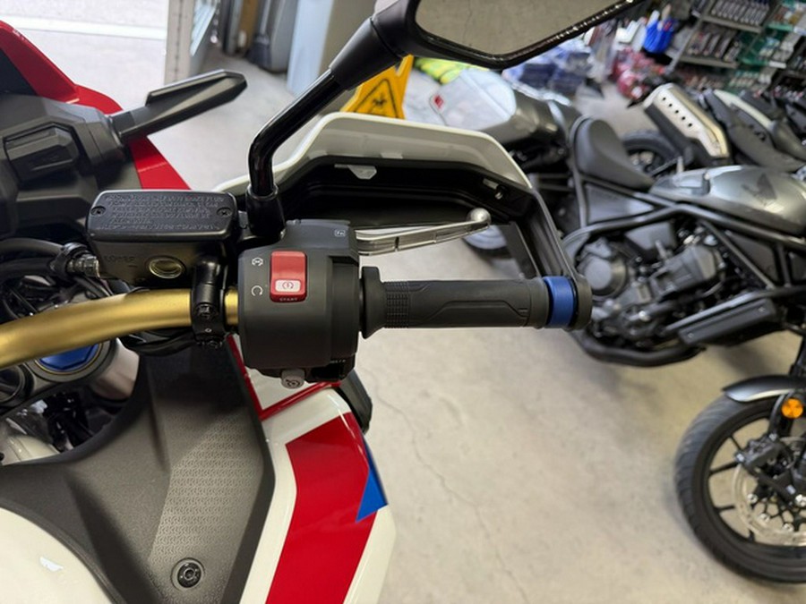 2026 Honda Africa Twin Adventure Sports ES