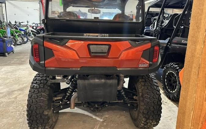 2019 Polaris® General® 1000 EPS Deluxe Orange Rust