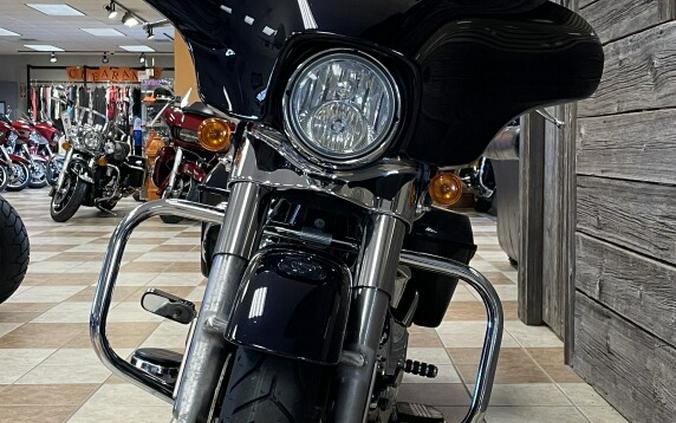 2019 Harley-Davidson Street Glide Midnight Blue