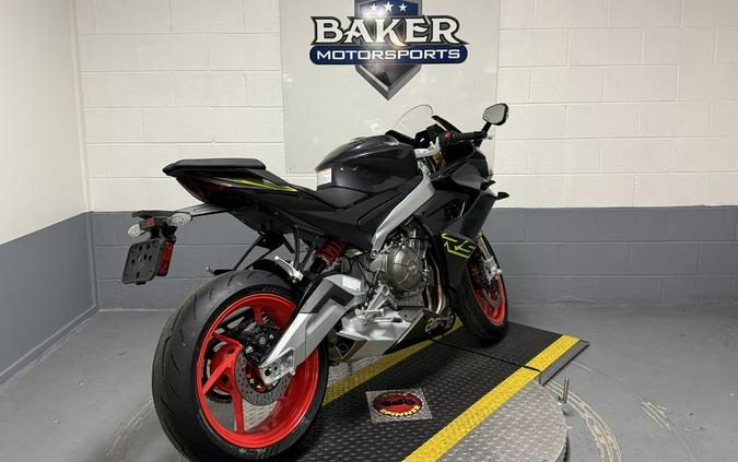 2027 Aprilia® RS 660