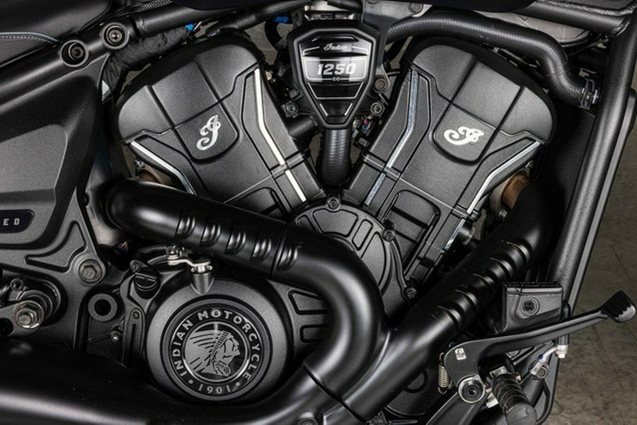 2025 Indian Scout Bobber Limited Black Smoke