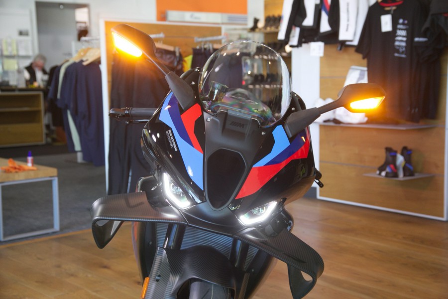 2026 BMW M 1000 RR