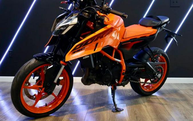 2024 KTM 390 Duke R