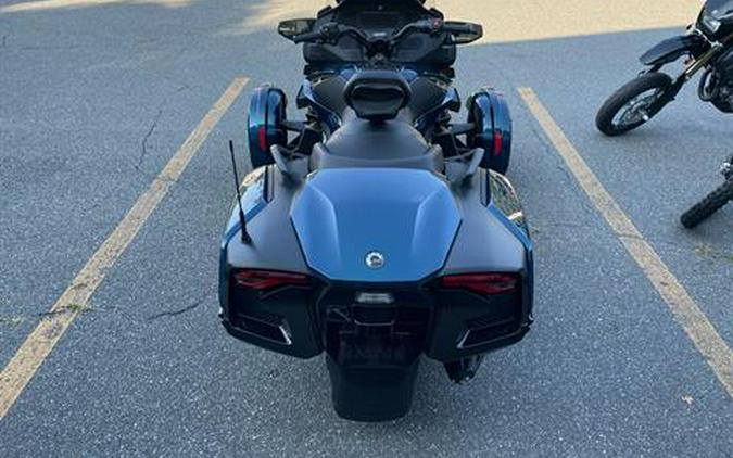 2022 Can-Am Spyder RT