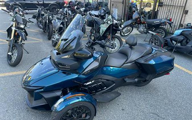 2022 Can-Am Spyder RT