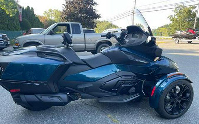 2022 Can-Am Spyder RT