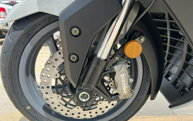2025 Kymco AK 550i ABS