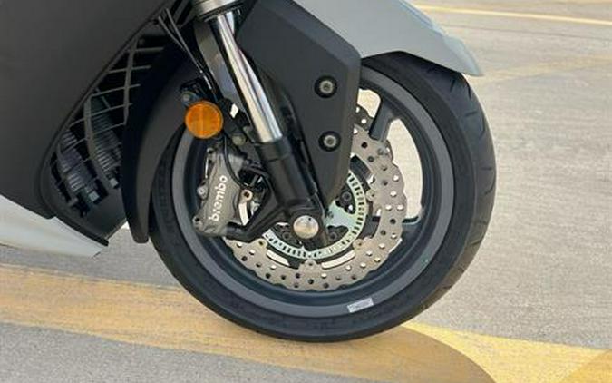 2025 Kymco AK 550i ABS