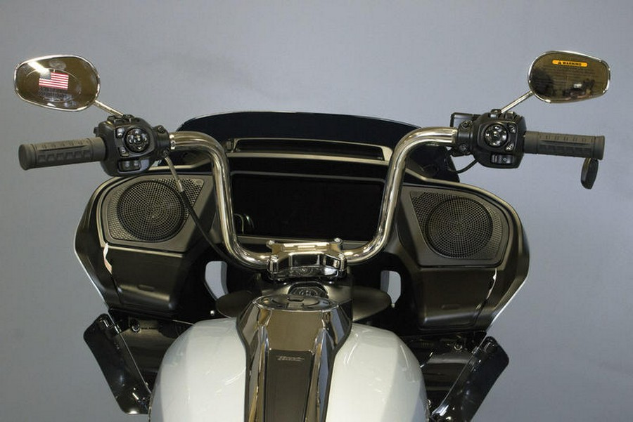 2025 Harley-Davidson® FLTRX - Road Glide®