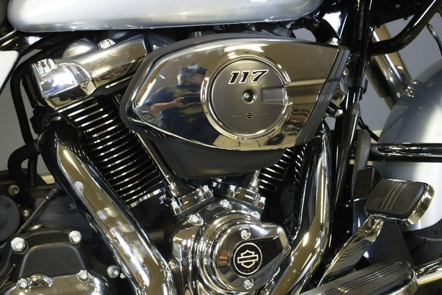 2025 Harley-Davidson® FLTRX - Road Glide®