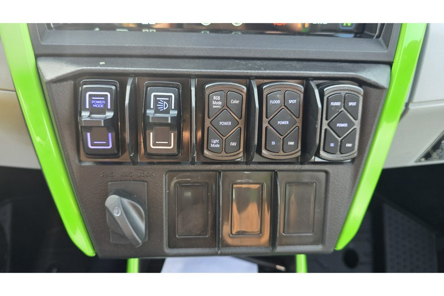 2026 Teryx®5 H2 Deluxe eS - Kawasaki