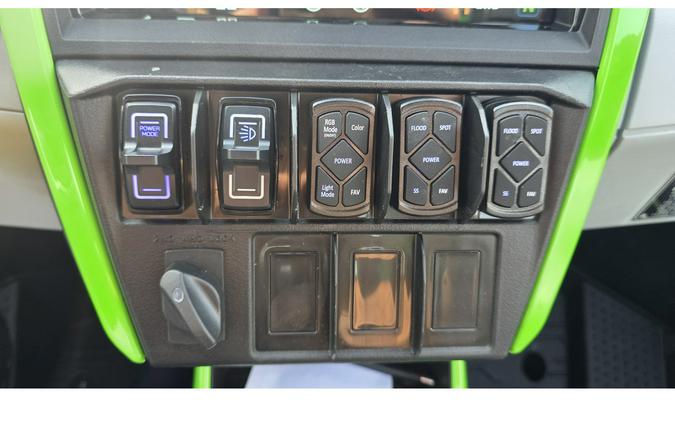 2026 Kawasaki Teryx®5 H2 Deluxe eS