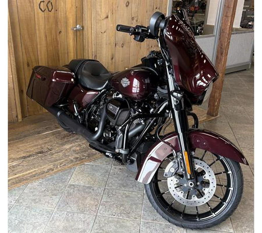 2018 Harley-Davidson Street Glide® Special