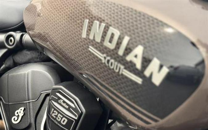 2025 Indian Motorcycle Scout® Bobber Limited +Tech