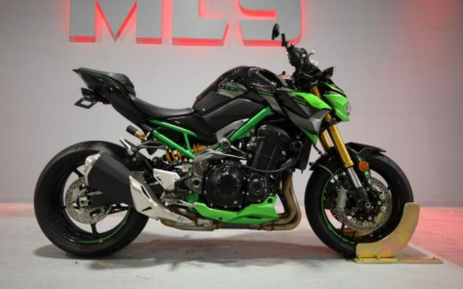 2024 Kawasaki Z900 SE