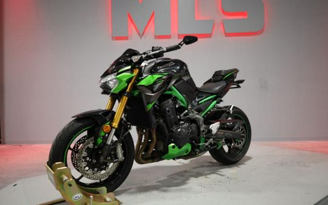 2024 Kawasaki Z900 SE