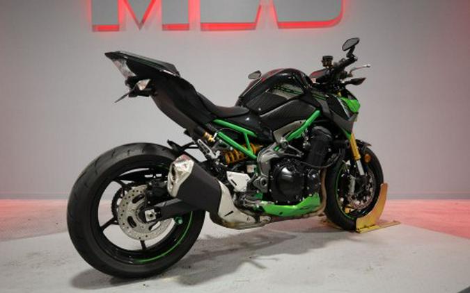 2024 Kawasaki Z900 SE