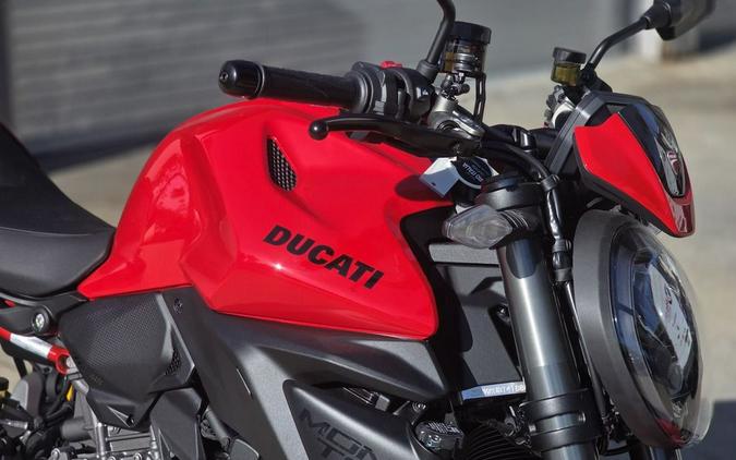 2026 Ducati Monster 896+