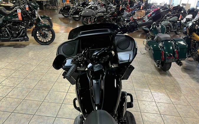 2024 Harley-Davidson Road Glide® Vivid Black