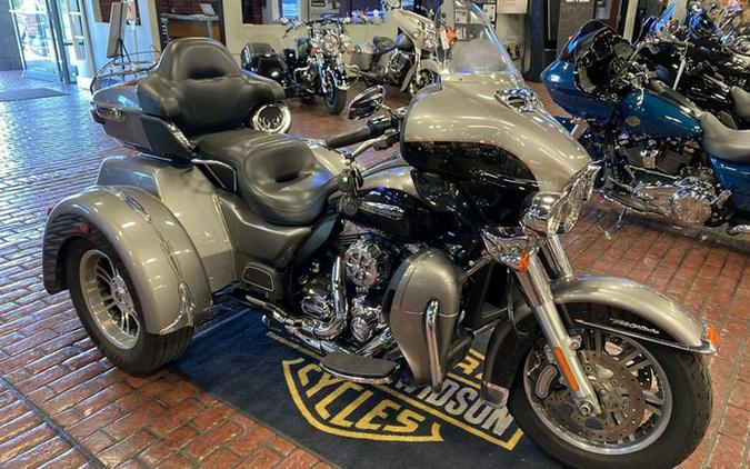 2016 Harley-Davidson Trike FLHTCUTG - Tri Glide Ultra