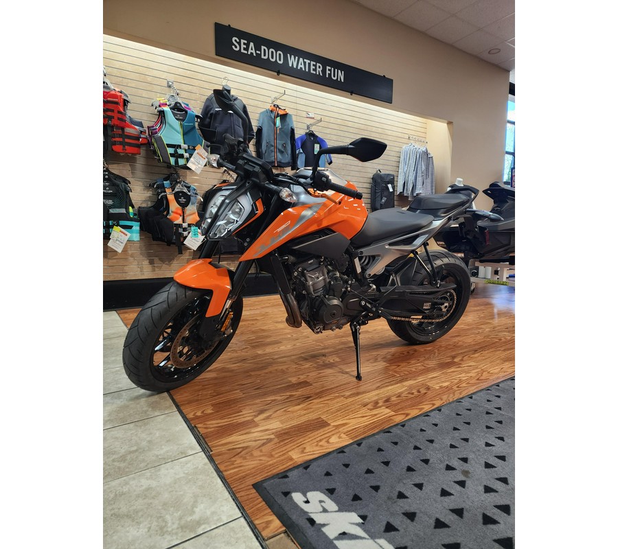 2019 KTM Duke 790